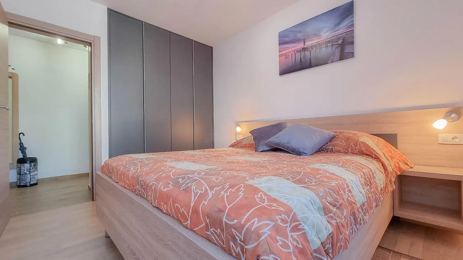 Strandnahes Apartment Mit Meerblick, Mediterranem Garten, Liegen, Waschmaschine Umag 0*,  Croatia