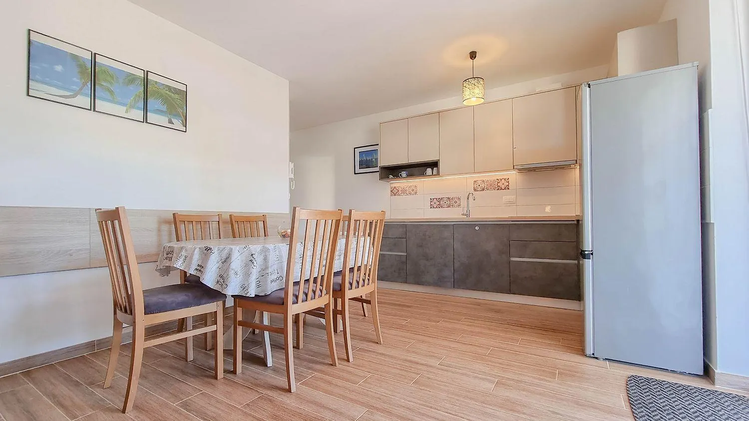 Strandnahes Apartment Mit Meerblick, Mediterranem Garten, Liegen, Waschmaschine Umag 0*,